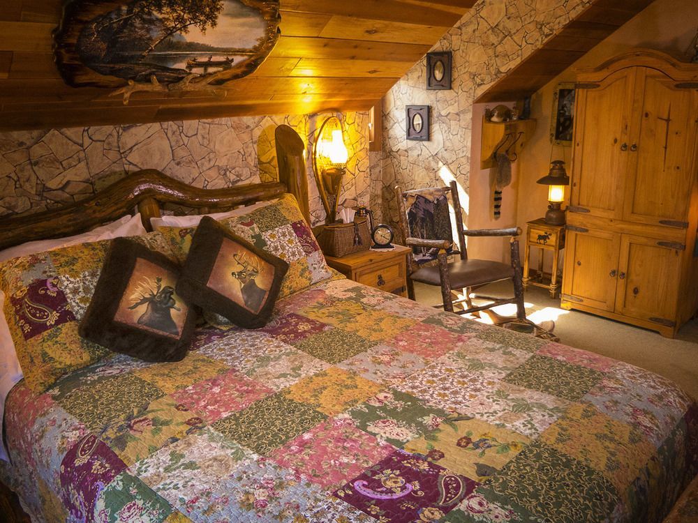 The Log House Lodge Three Rivers Dış mekan fotoğraf